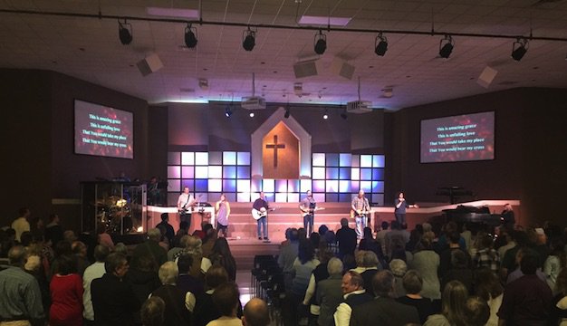 Kansas City Church Balances Budget and Lighting Needs with Chauvet ...